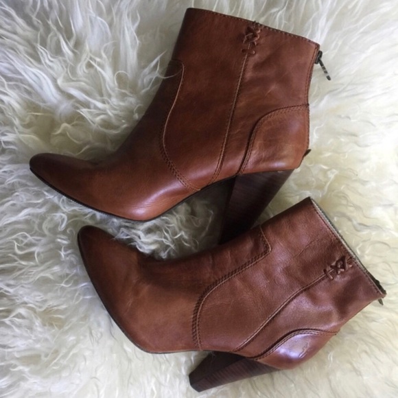 frye regina bootie
